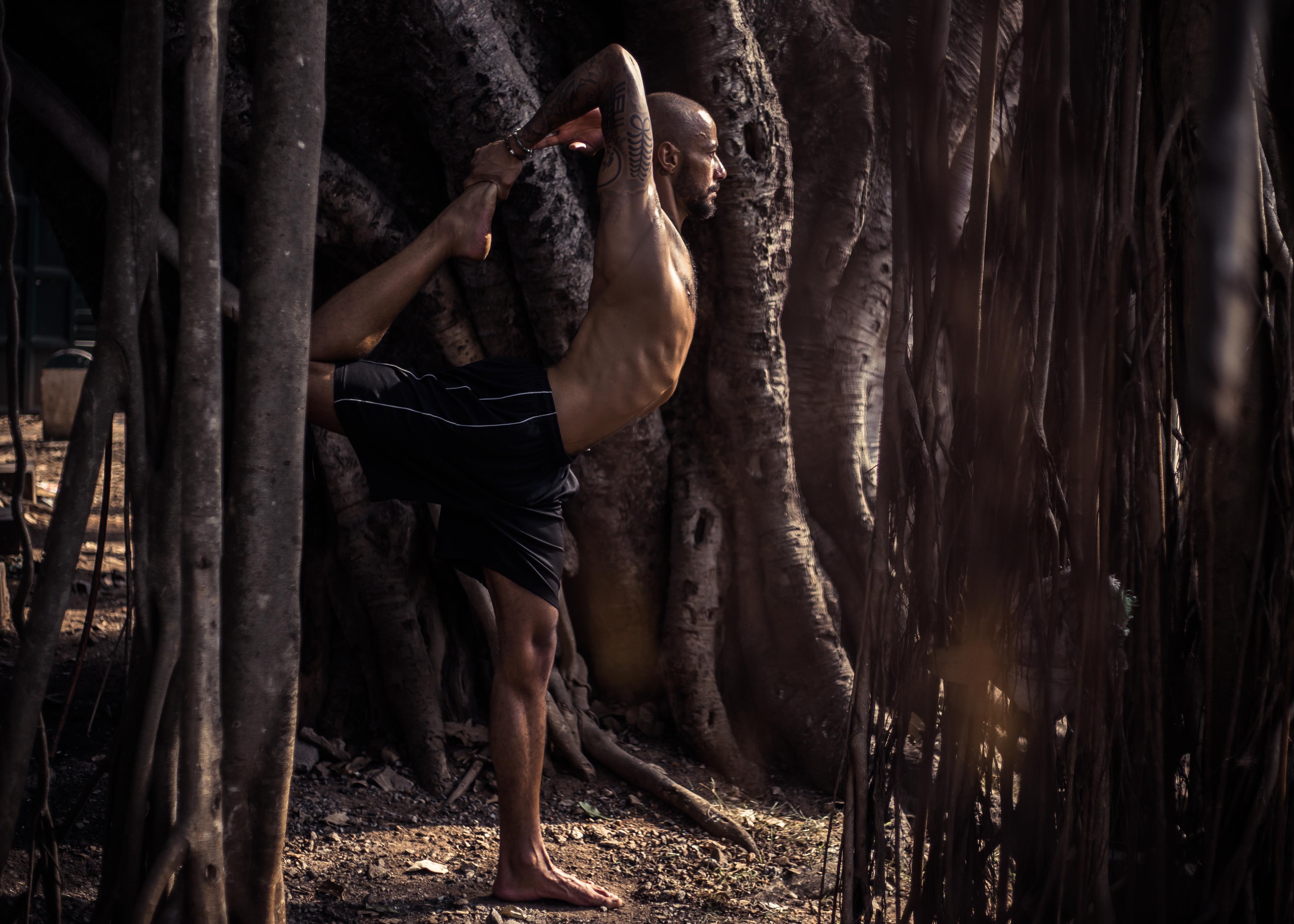 Marvin practising near a banyan tree in India