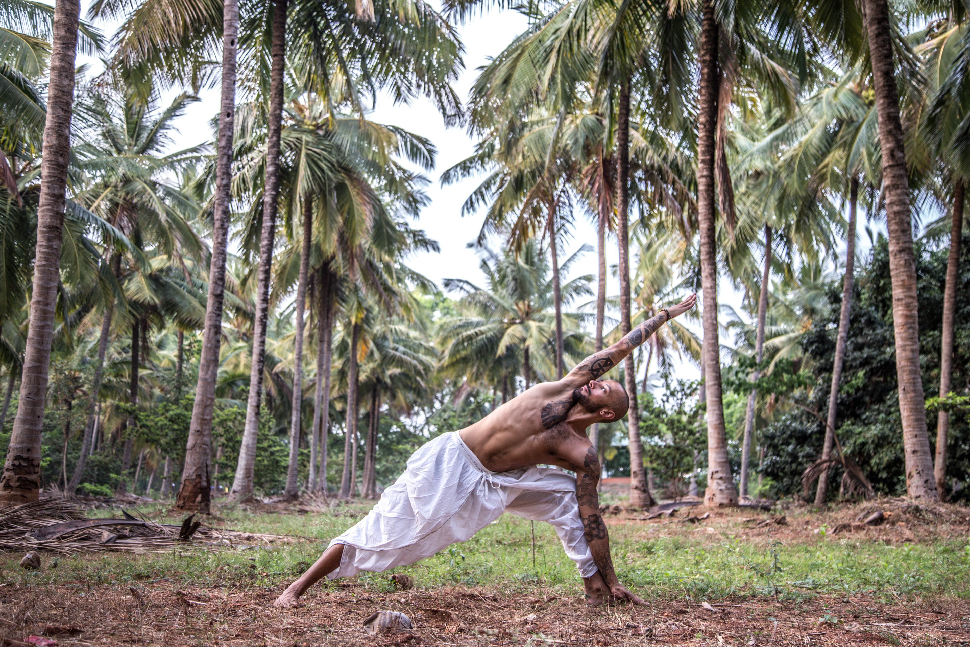 Dynamic stretch outdoors